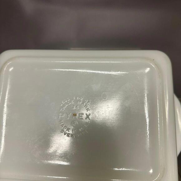 Pyrex Glass Amish Butterprint 503  Refrigerator Dish - Picture 5 of 5